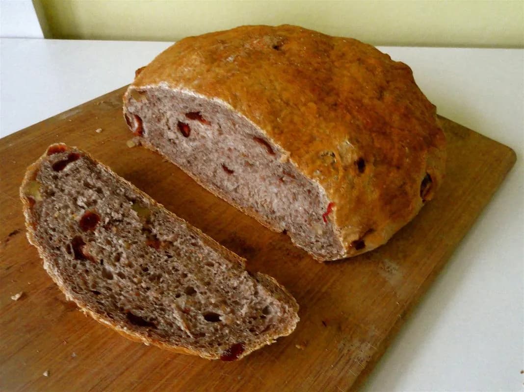 Lithuanian Bread Box — 6 Loaves thumbnail 4