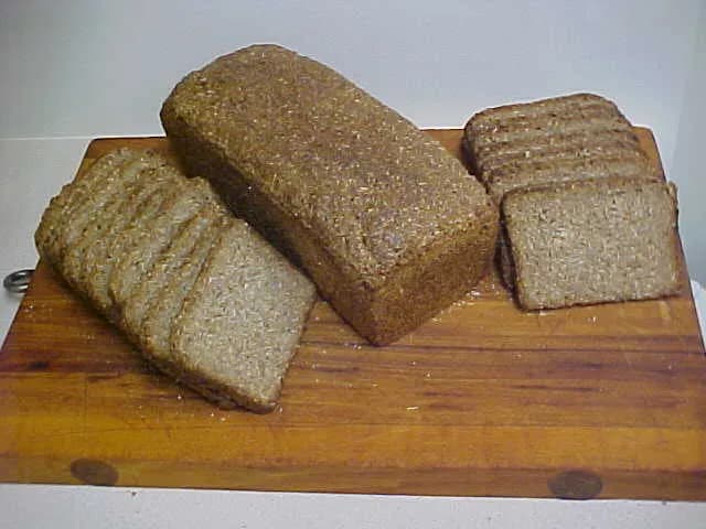 Lithuanian Bread Box — 6 Loaves thumbnail 3